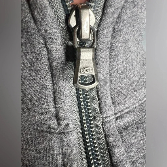 UGG | Raleigh Cinched Jacket - Picture 7 of 10